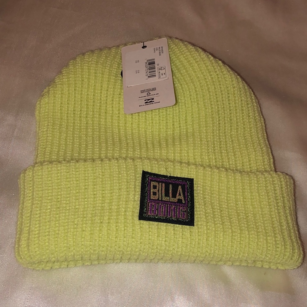 Billabong Walled Cuffed 100% Acrylic Ribbed Beanie Hat Light Green OS NWT